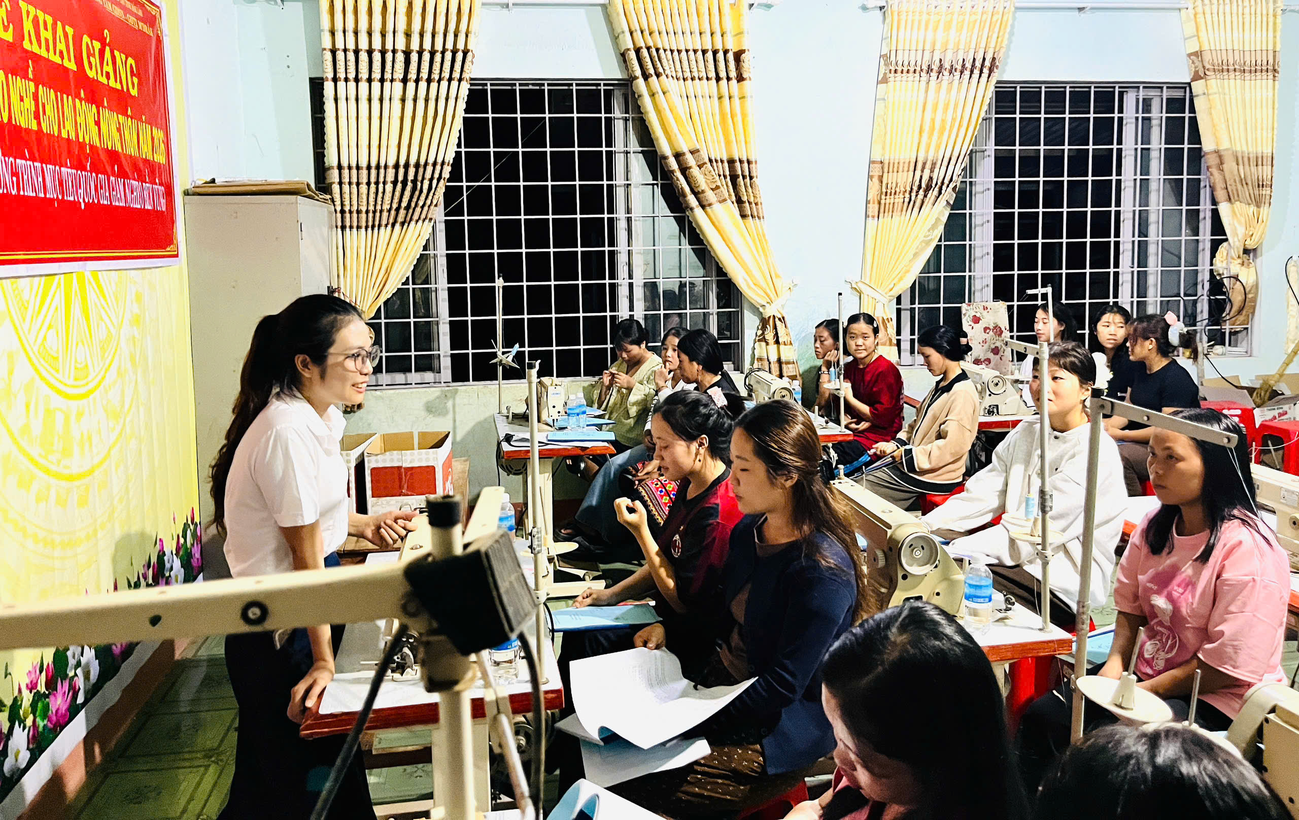 Xã Ea Trang tổ chức đào tạo nghề cho đồng bào dân tộc thiểu số