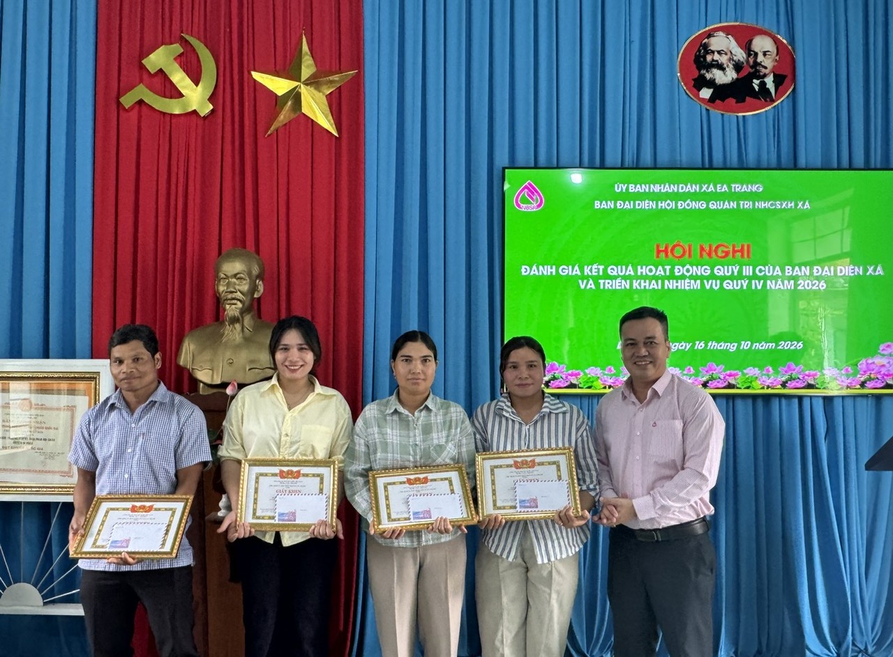 XÃ EA TRANG ĐÁNH GIÁ HOẠT ĐỘNG TÍN DỤNG CHÍNH SÁCH QUÝ III, TRIỂN KHAI NHIỆM VỤ QUÝ IV NĂM 2026
