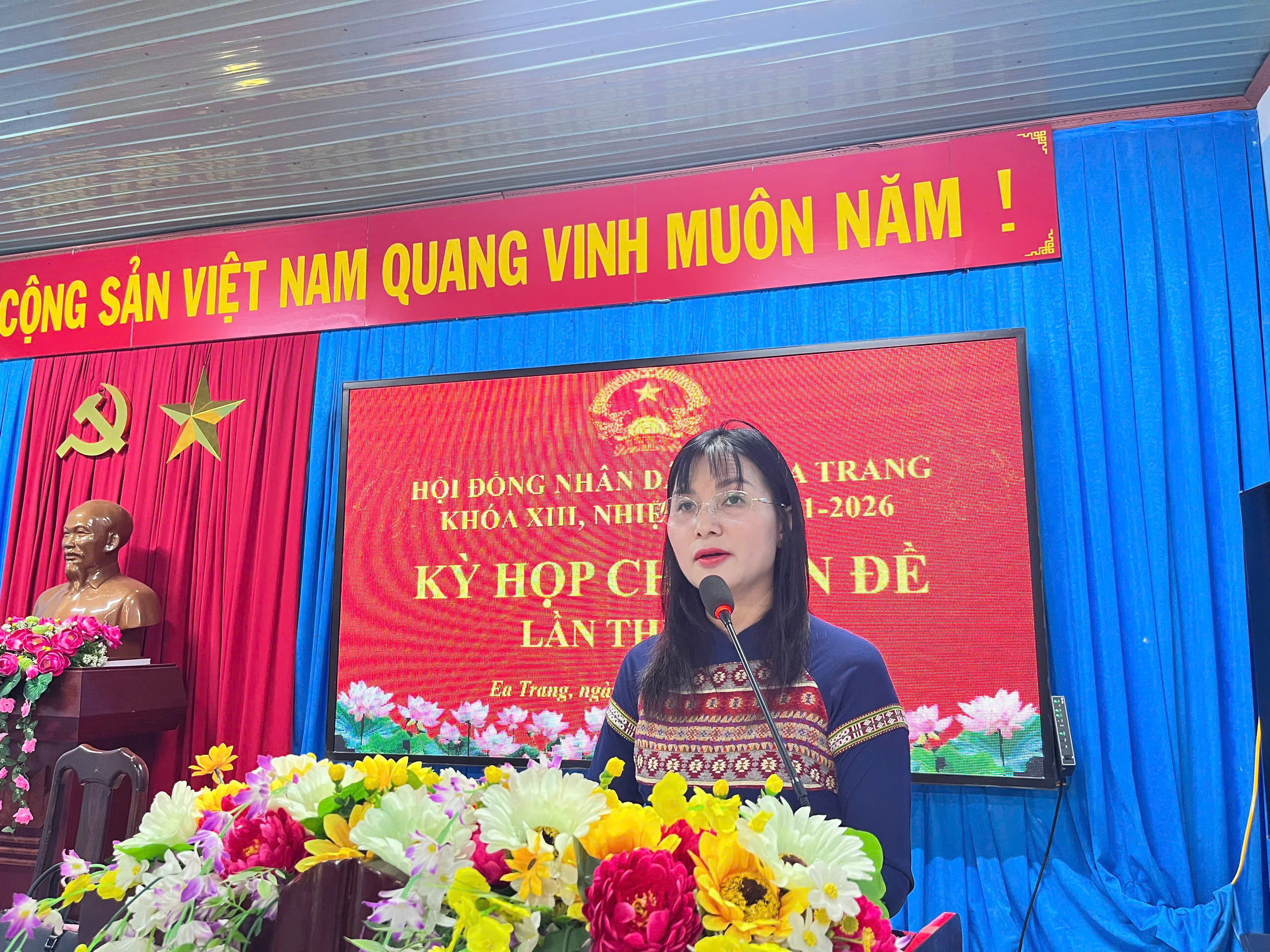 HĐND xã Ea Trang tổ chức kỳ họp Chuyên đề lần thứ Tám, Hội đồng nhân dân xã Ea Trang khóa XIII, nhiệm kỳ 2021 - 2026